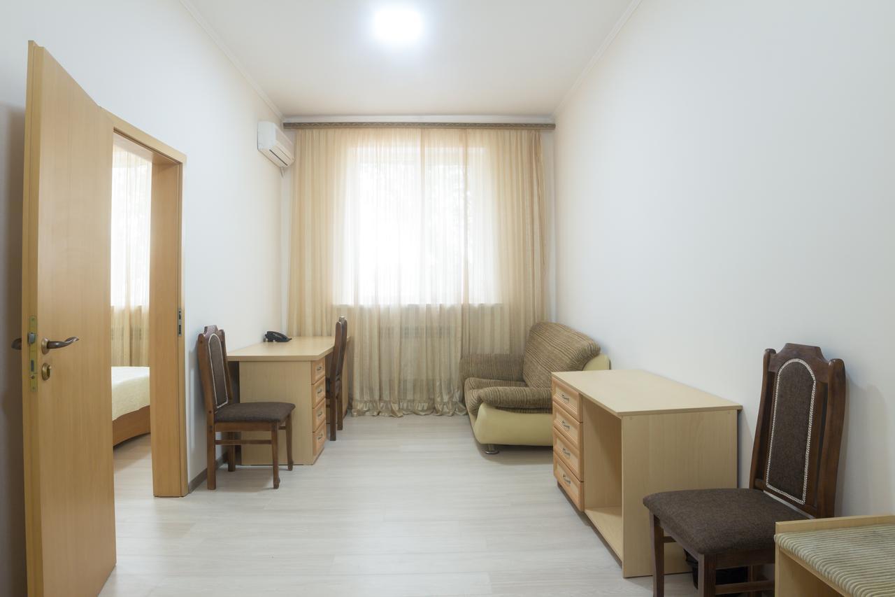 Hotel Alma Ata Zhosaly Exterior photo